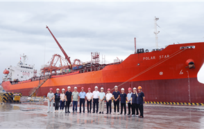 ������������ڱ�����ת��վ�ֳ��׷���ּ����ᴬ